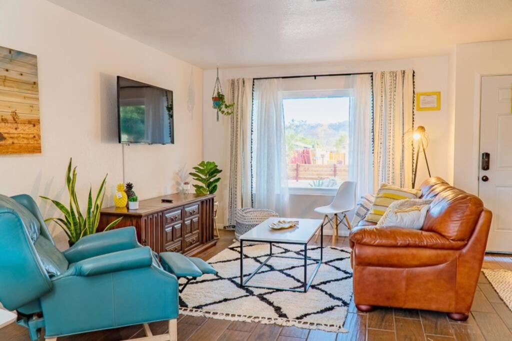 New! Jt Sunshine House Cozy, Artsy & Comfy, Dog Friendly, 3Bd Joshua Tree Exterior foto